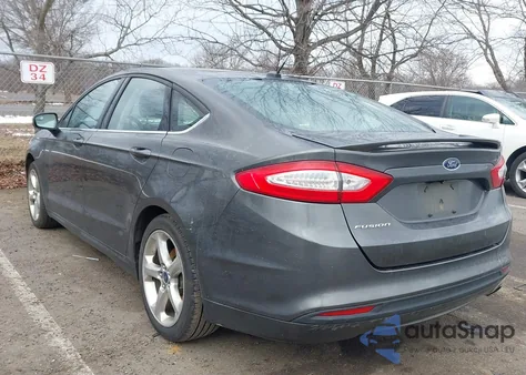 2016 Ford Fusion S из США, поврежденный, VIN 3FA6P0G71GR295280